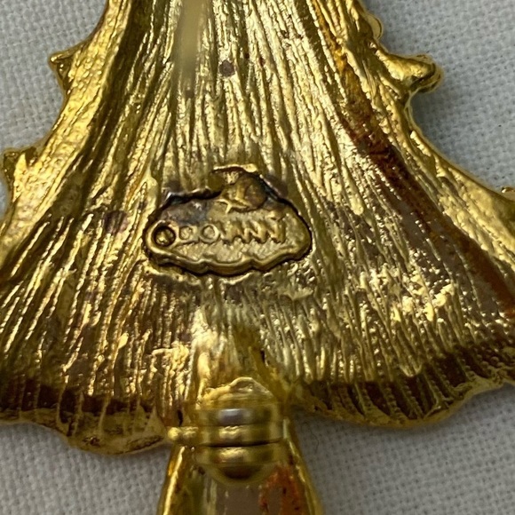 Christmas tree vintage brooch rhinestones gold with red bulbs #12 - Picture 3 of 4